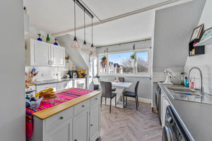 Photo 15- click for photo gallery